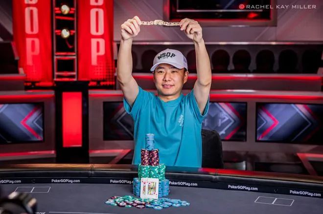 【EV扑克】2023 WSOP Day 19：中国选手李远夺冠；Jason Koon退赛；Phil Ivey豪客赛泡沫【EV棋牌】-EV棋牌