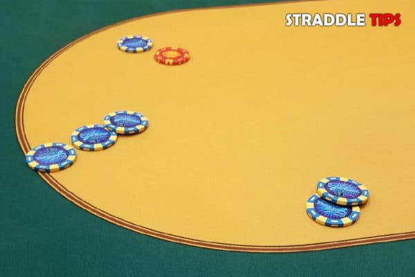 【EV扑克】教学：玩有straddle的常规桌，像76s和33这种牌是很掉价的【EV棋牌】-EV棋牌