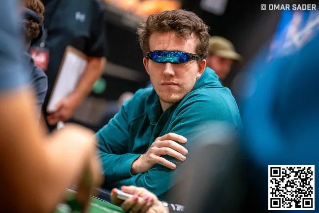 【EV扑克】2023WSOP | 王阳力压Fedor Holz领跑5万美元豪客赛，主赛事49人闯入Day 7【EV棋牌】-EV棋牌